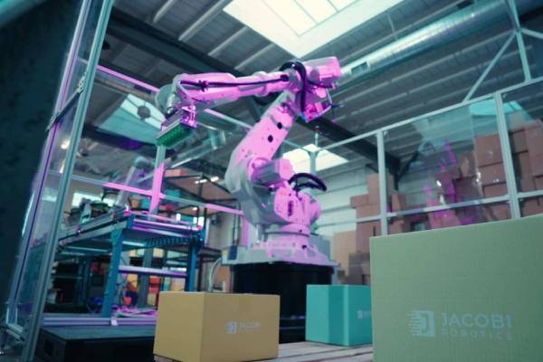 Photoneo and Jacobi to debut AI-powered pallet building